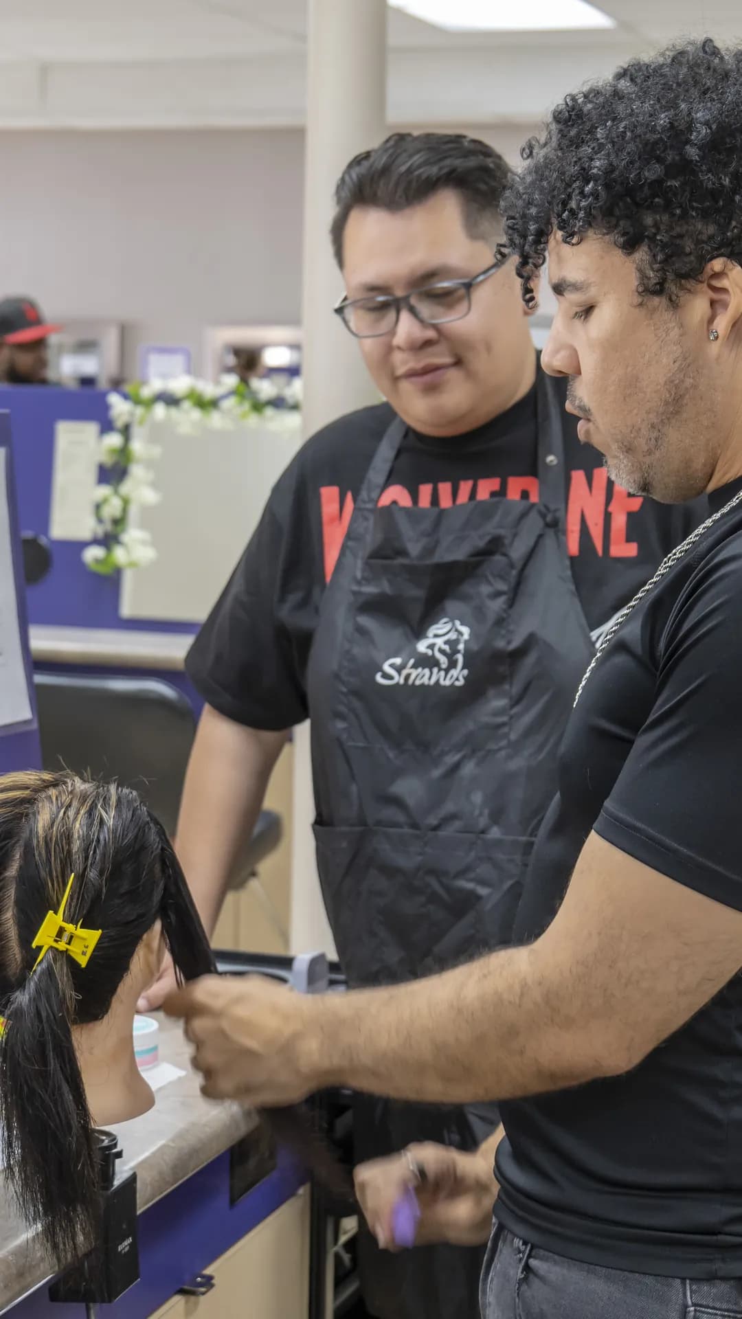 Stylist with extension samples